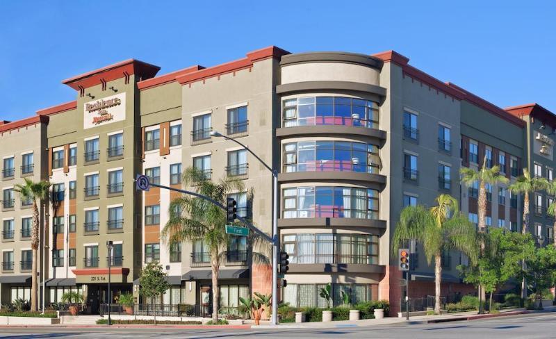Residence Inn Los Angeles Burbank/Downtown Exterior photo