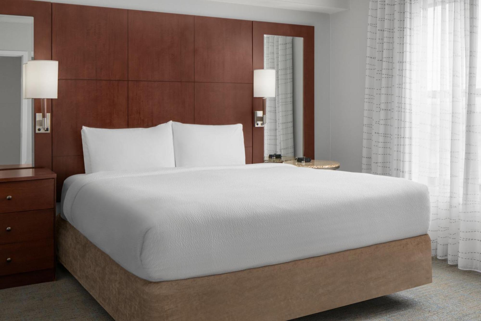 Residence Inn Los Angeles Burbank/Downtown Exterior photo